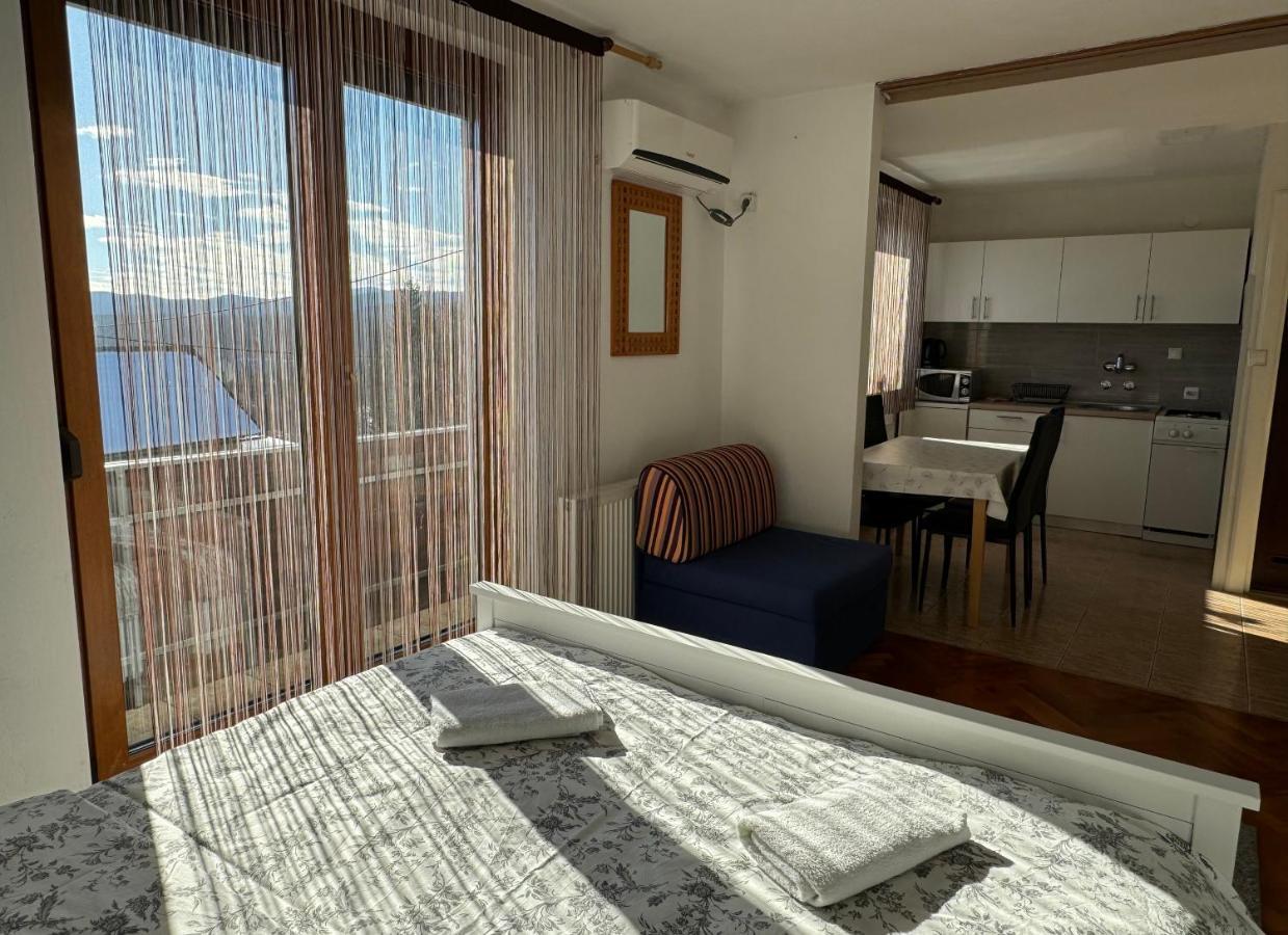 Guest House Aurora Poljanak Esterno foto