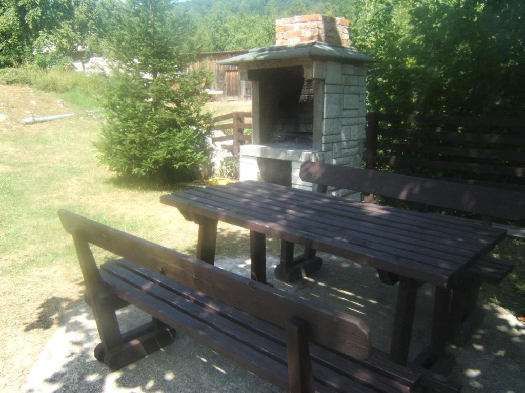 Guest House Aurora Poljanak Esterno foto